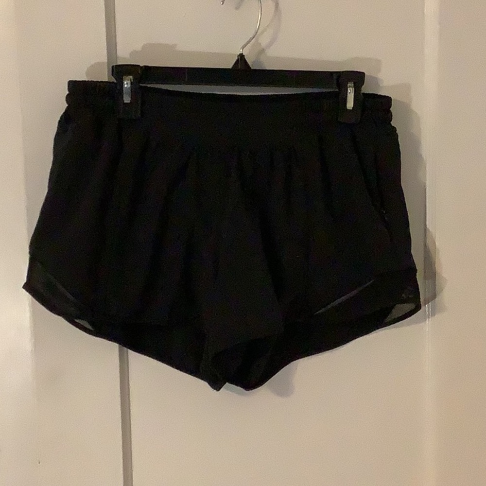 Lululemon Shorts. WS. 10-1